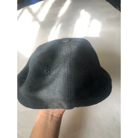 Batman Hat Cap Fitted Mens Small Medium Black Yellow DC Comics - Picture 2 of 5